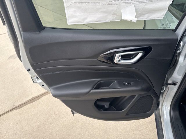 2026 Jeep Compass Latitude Watertown SD 2026 Jeep Compass Latitude Watertown SD