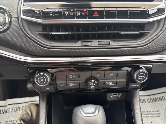 2026 Jeep Compass Latitude Watertown SD 2026 Jeep Compass Latitude Watertown SD