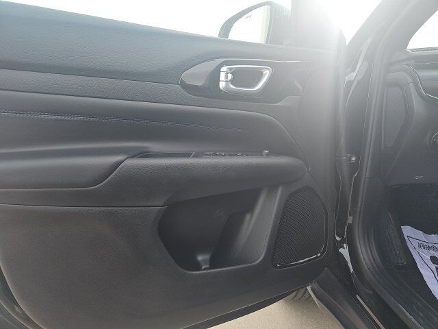 2026 Jeep Compass Latitude Watertown SD 2026 Jeep Compass Latitude Watertown SD
