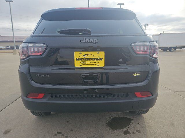 2026 Jeep Compass Latitude Watertown SD 2026 Jeep Compass Latitude Watertown SD