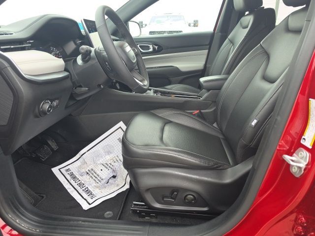 2026 Jeep Compass Limited Watertown SD 2026 Jeep Compass Limited Watertown SD