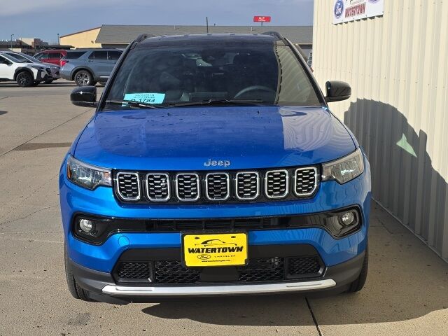 2026 Jeep Compass Limited Watertown SD 2026 Jeep Compass Limited Watertown SD
