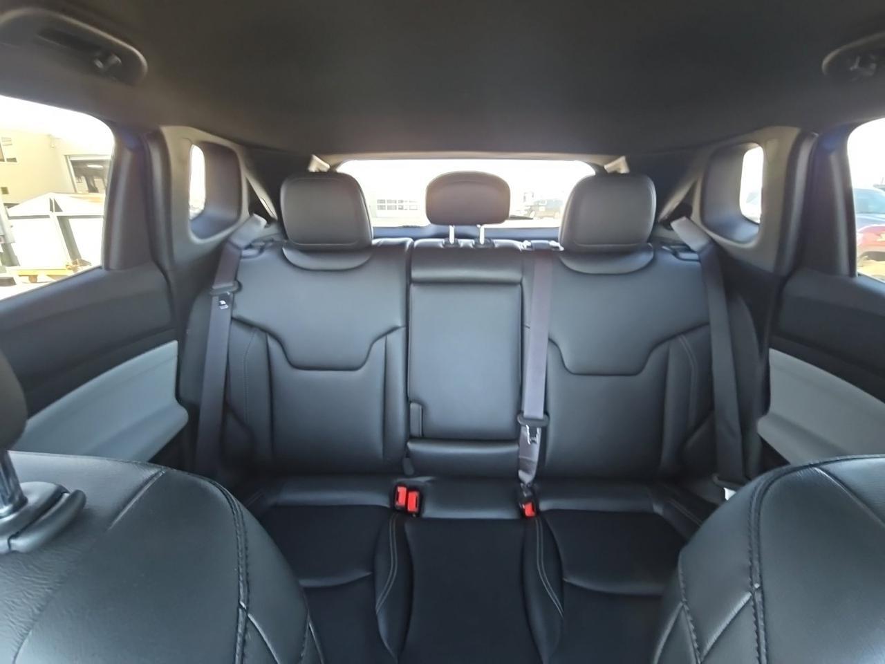 2026 Jeep Compass Limited Watertown SD 2026 Jeep Compass Limited Watertown SD