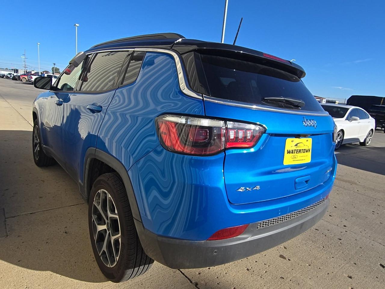 2026 Jeep Compass Limited Watertown SD 2026 Jeep Compass Limited Watertown SD
