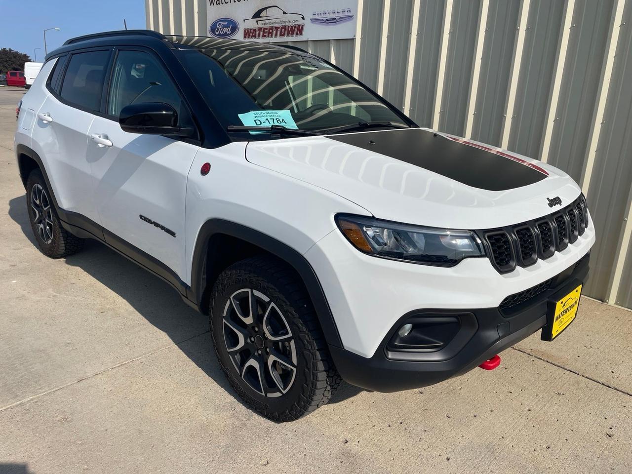 2026 Jeep Compass Trailhawk Watertown SD 2026 Jeep Compass Trailhawk Watertown SD