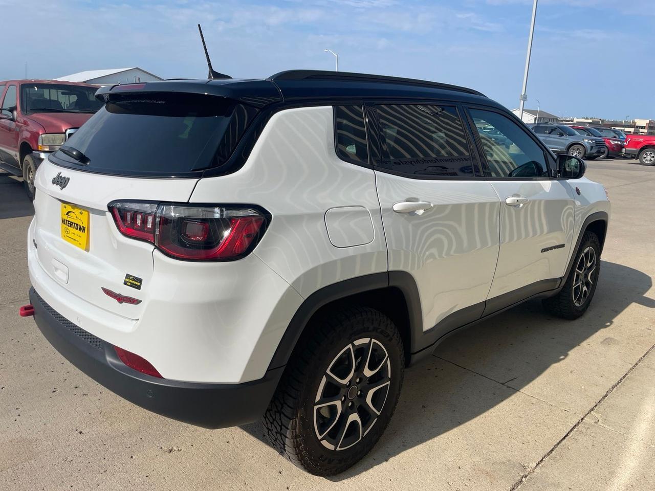2026 Jeep Compass Trailhawk Watertown SD 2026 Jeep Compass Trailhawk Watertown SD