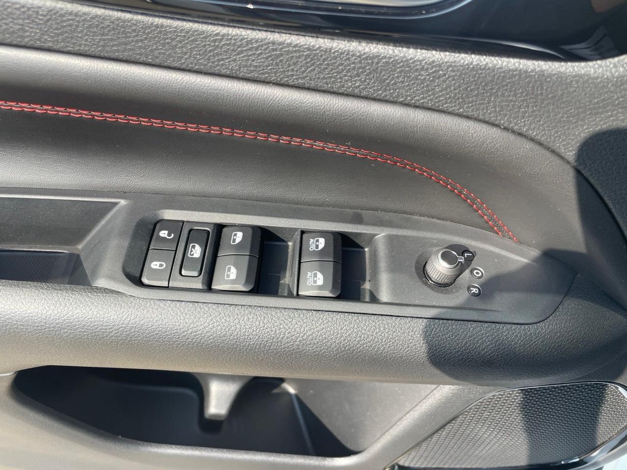 2026 Jeep Compass Trailhawk Watertown SD 2026 Jeep Compass Trailhawk Watertown SD
