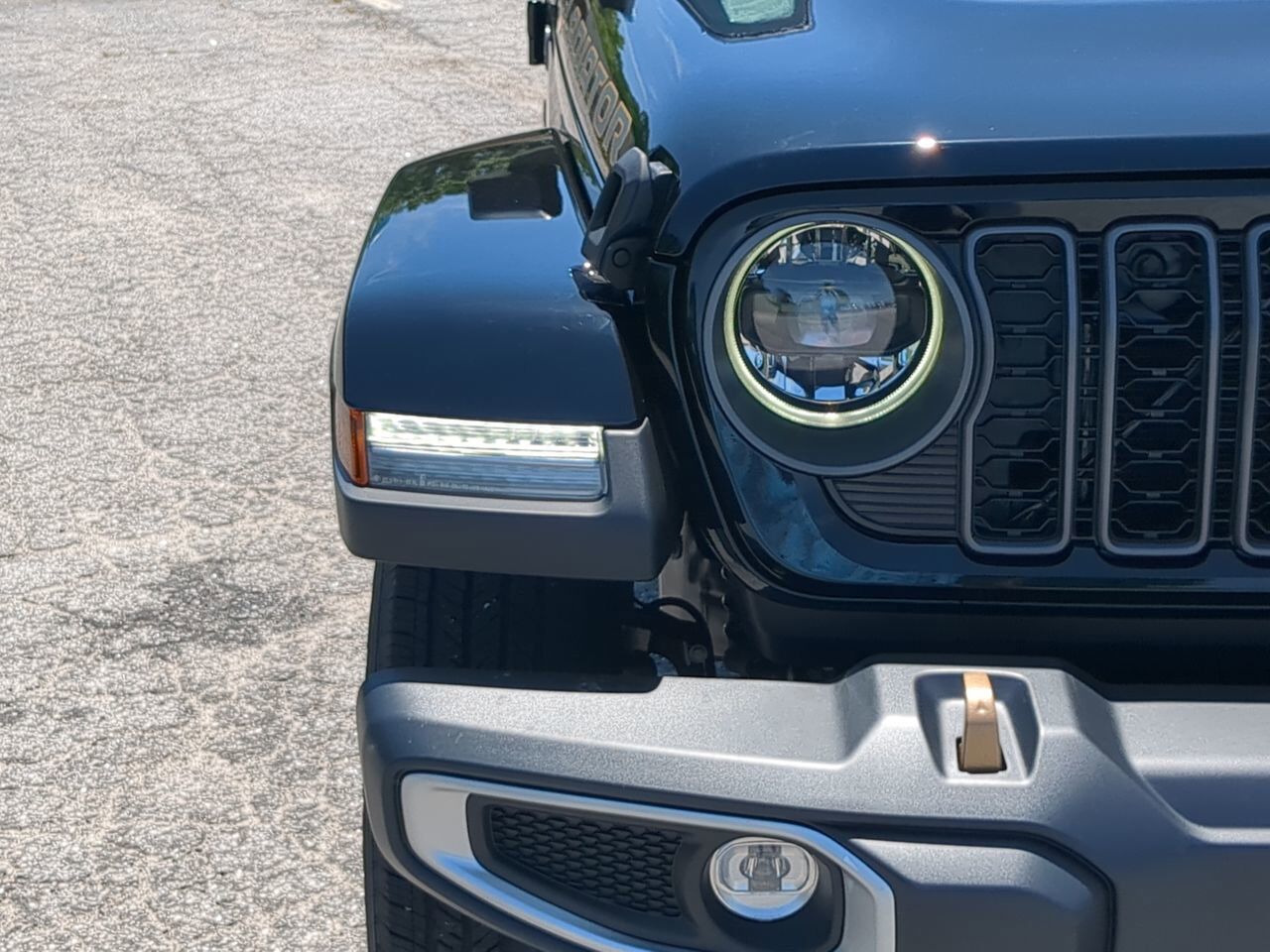 2026 Jeep Gladiator 85th Anniversary Edition Appleton WI