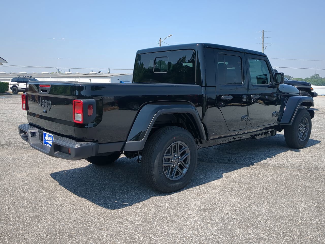 2026 Jeep Gladiator Sport S Appleton WI