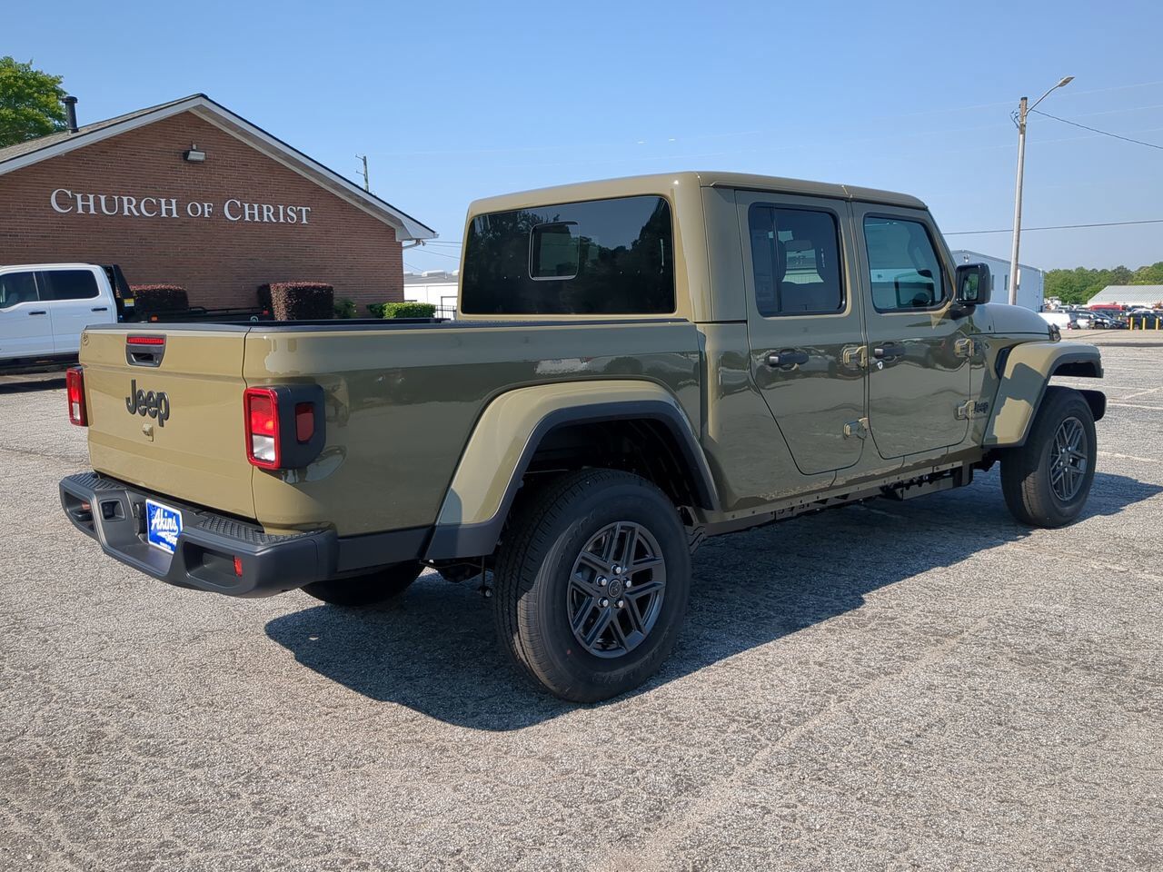 2026 Jeep Gladiator Sport S Appleton WI