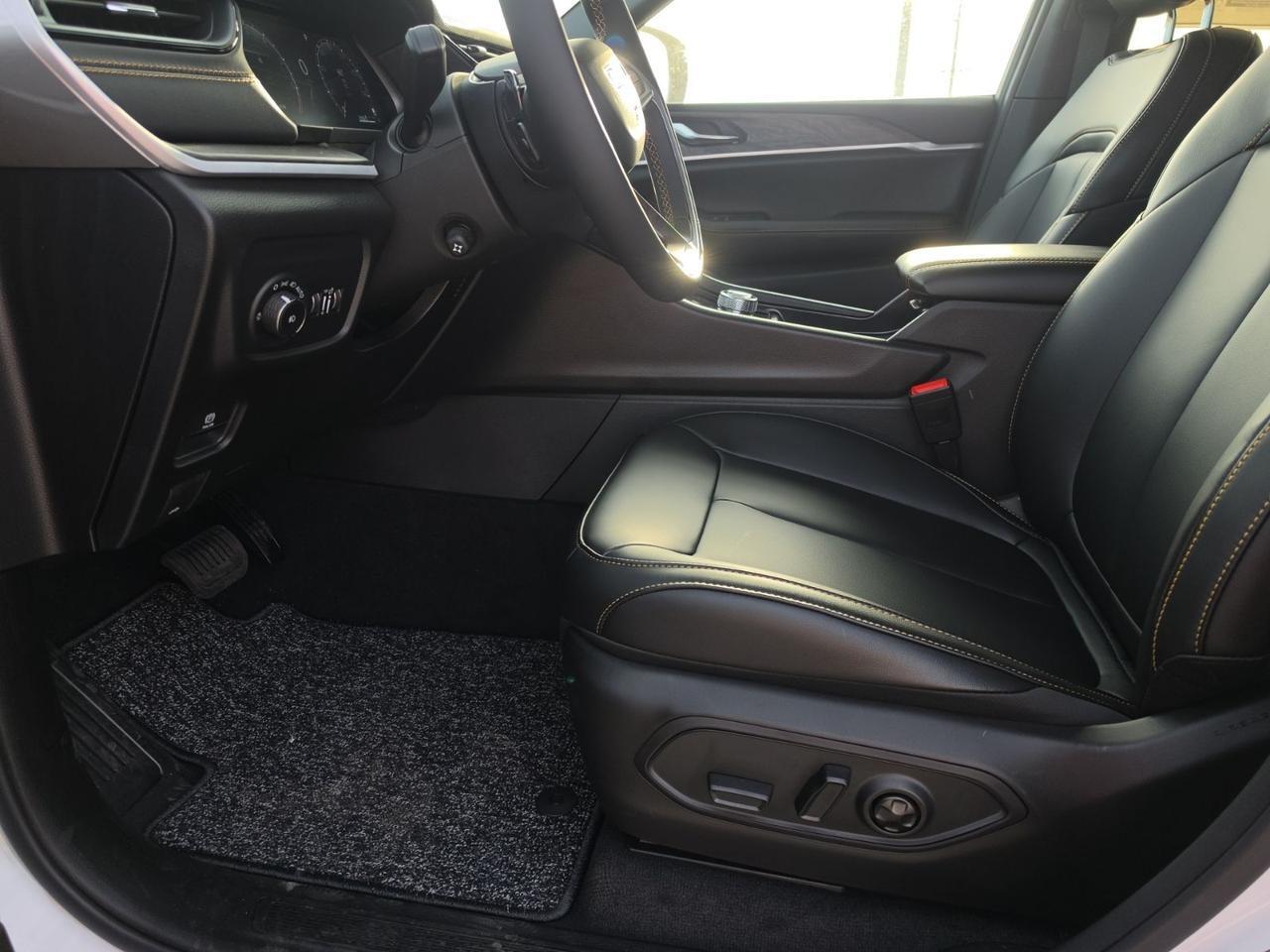 2026 Jeep Grand Cherokee Watertown SD 2026 Jeep Grand Cherokee Watertown SD