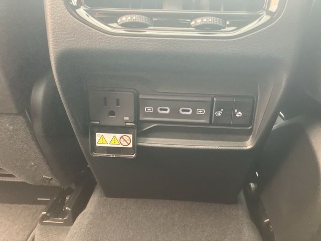 2026 Jeep Grand Cherokee Limited Reserve Watertown SD 2026 Jeep Grand Cherokee Limited Reserve Watertown SD