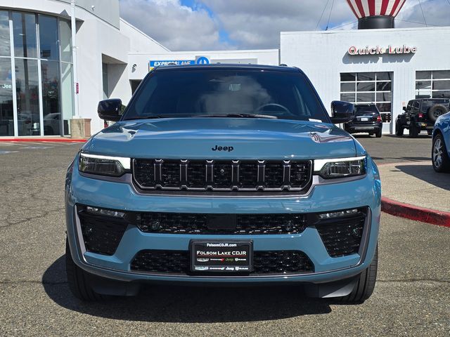2026 Jeep Grand Cherokee Summit 2026 Jeep Grand Cherokee Summit