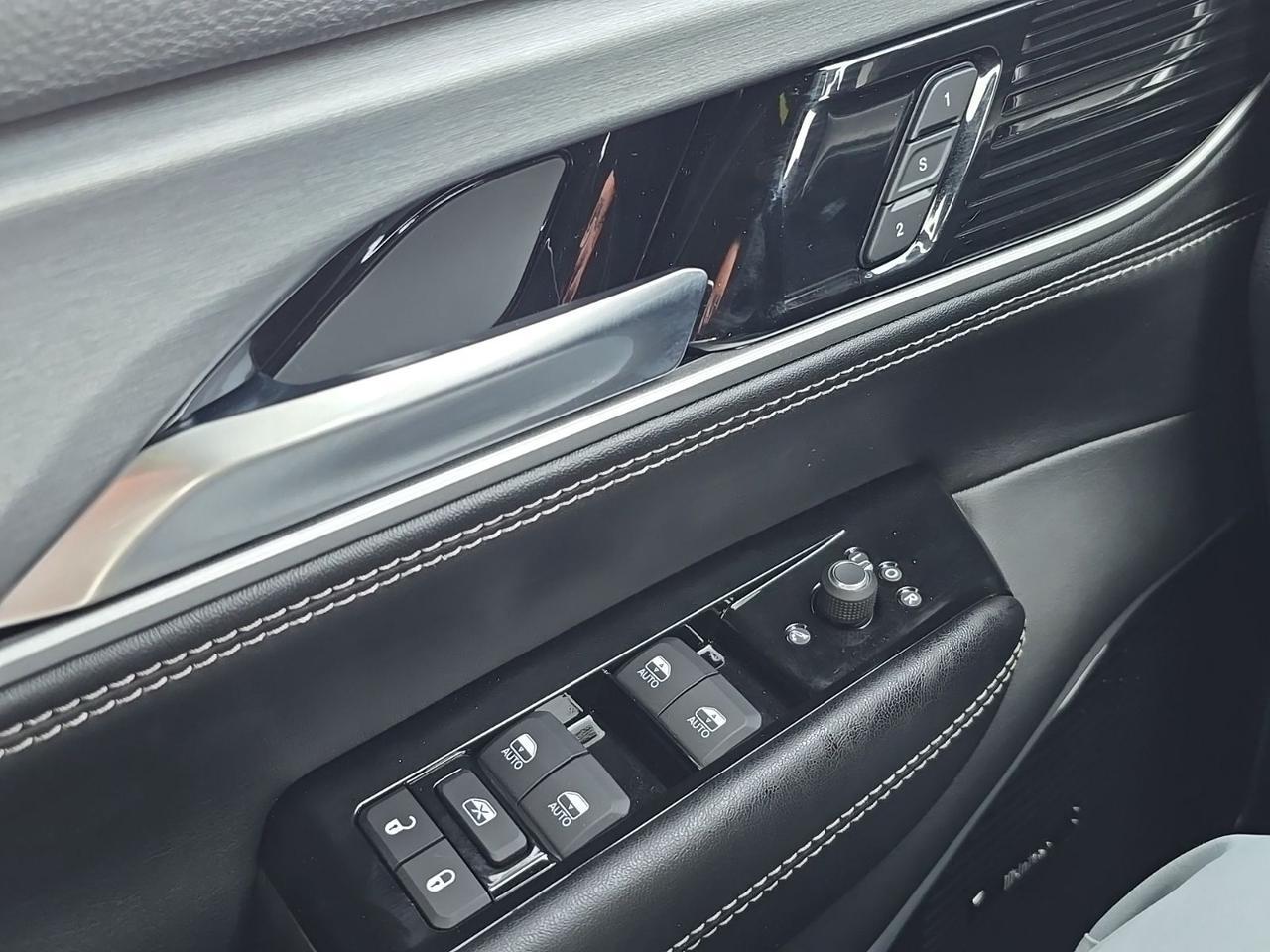 2026 Jeep Grand Wagoneer L Limited Reserve Watertown SD 2026 Jeep Grand Wagoneer L Limited Reserve Watertown SD