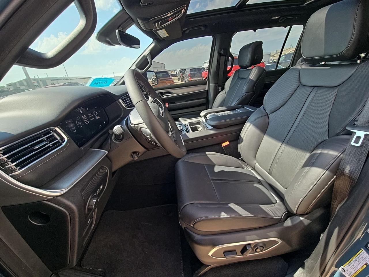 2026 Jeep Grand Wagoneer L Limited Reserve Watertown SD 2026 Jeep Grand Wagoneer L Limited Reserve Watertown SD