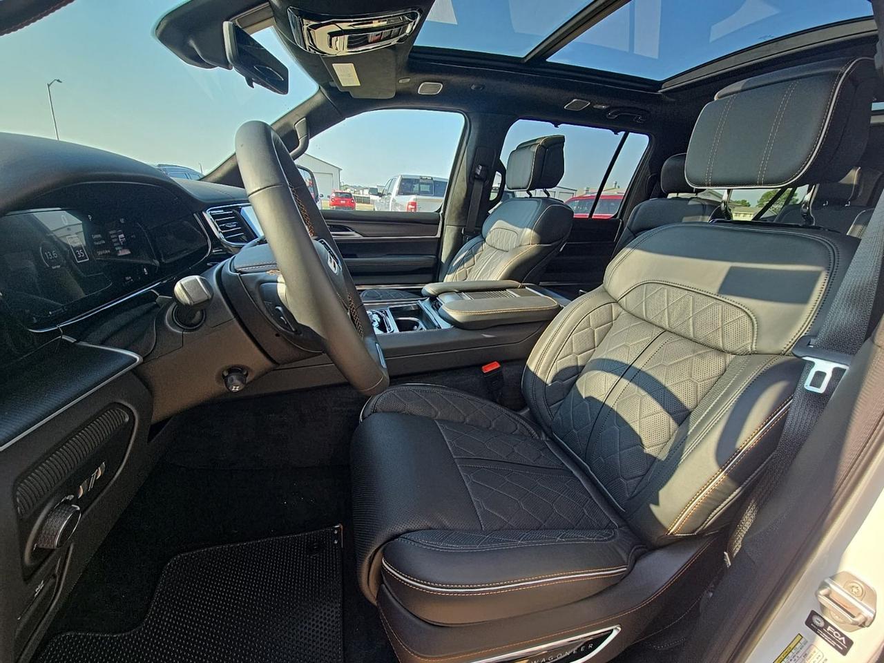 2026 Jeep Grand Wagoneer L Summit Reserve Watertown SD 2026 Jeep Grand Wagoneer L Summit Reserve Watertown SD