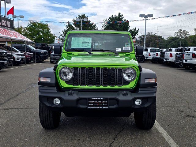 2026 Jeep Wrangler Sport 2026 Jeep Wrangler Sport