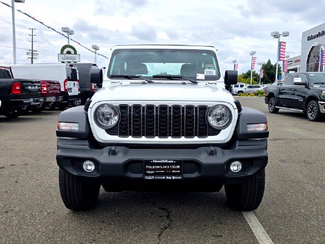 2026 Jeep Wrangler Sport 2026 Jeep Wrangler Sport