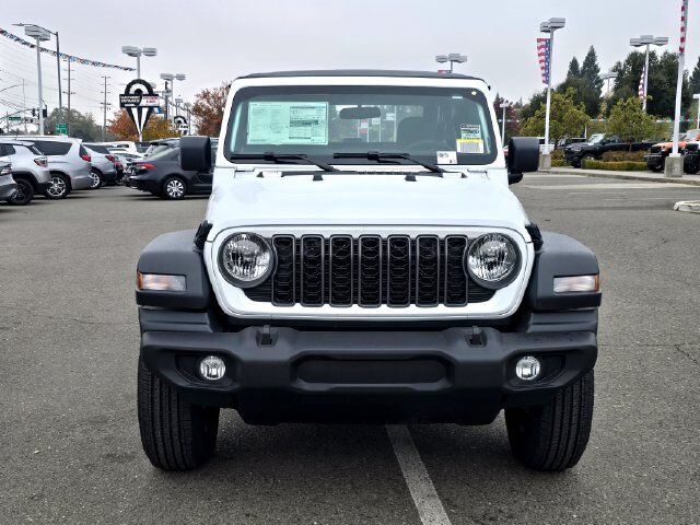 2026 Jeep Wrangler Sport 2026 Jeep Wrangler Sport