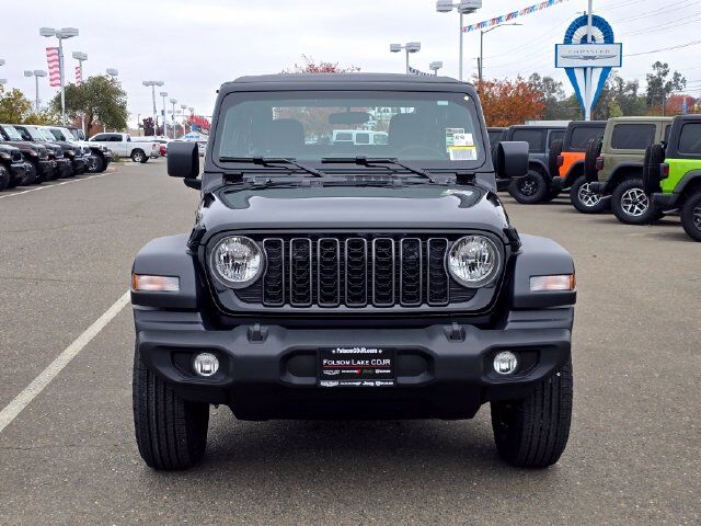 2026 Jeep Wrangler Sport 2026 Jeep Wrangler Sport