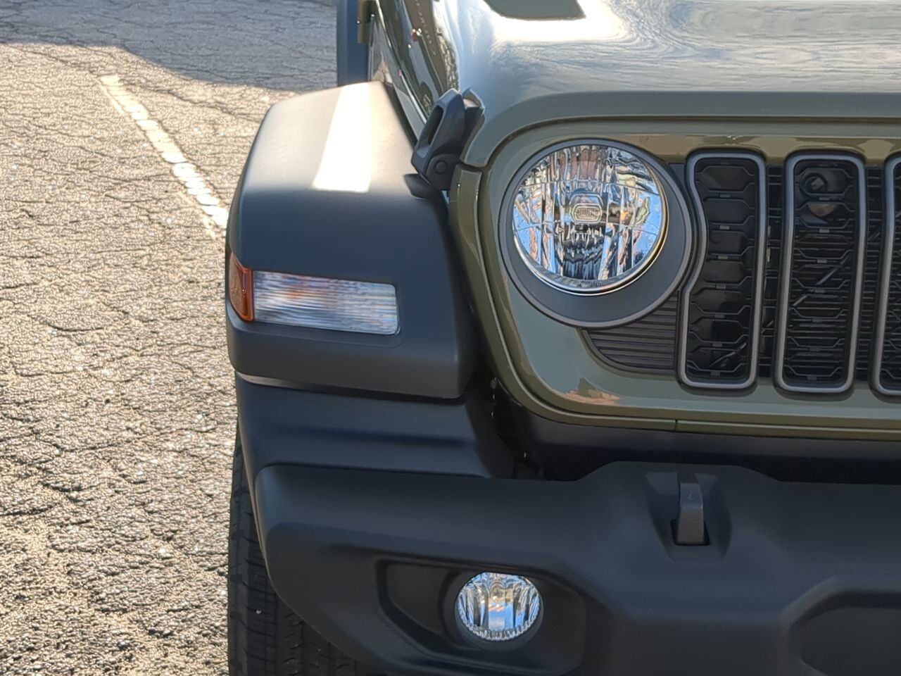 2026 Jeep Wrangler Sport Appleton WI