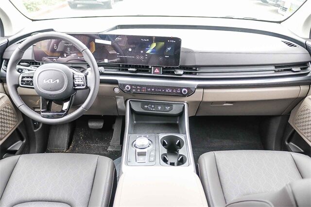 2026 Kia Carnival Hybrid LXS Renton WA 2026 Kia Carnival Hybrid LXS Renton WA