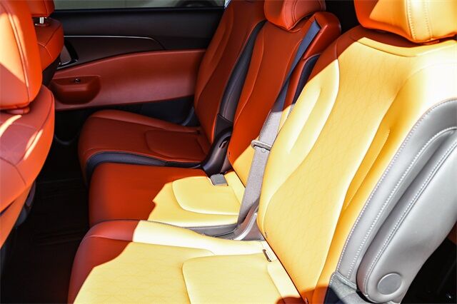 2026 Kia Carnival Hybrid SX Renton WA 2026 Kia Carnival Hybrid SX Renton WA