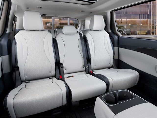 2026 Kia Carnival Hybrid SX Moreno Valley CA 2026 Kia Carnival Hybrid SX Moreno Valley CA