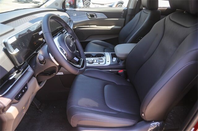 2026 Kia Carnival MPV Hybrid EX Glendale CA 2026 Kia Carnival MPV Hybrid EX Glendale CA