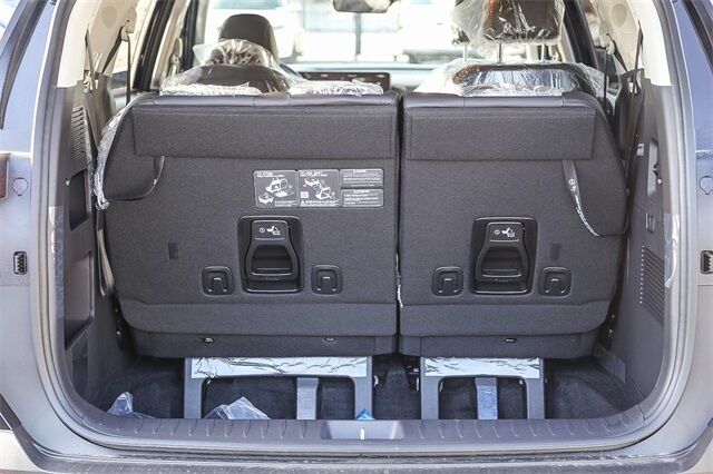 2026 Kia Carnival MPV Hybrid LXS Huntington Beach CA 2026 Kia Carnival MPV Hybrid LXS Huntington Beach CA