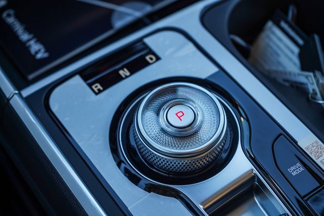 2026 Kia Carnival MPV Hybrid SX Prestige Huntington Beach CA 2026 Kia Carnival MPV Hybrid SX Prestige Huntington Beach CA