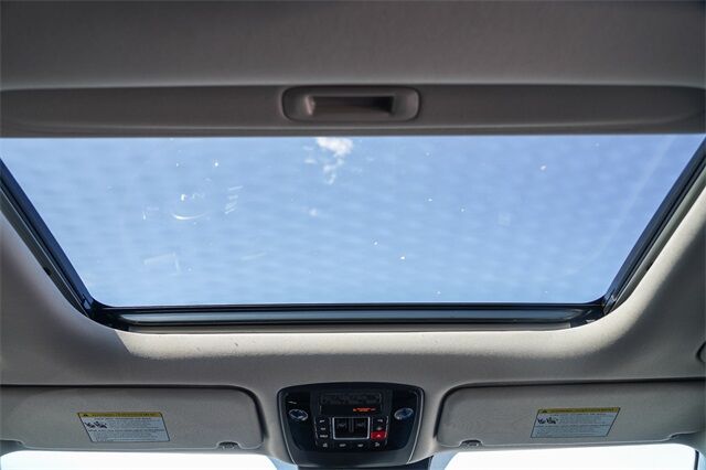 2026 Kia Carnival MPV Hybrid SX Prestige Huntington Beach CA 2026 Kia Carnival MPV Hybrid SX Prestige Huntington Beach CA