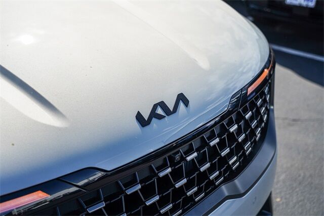 2026 Kia Carnival MPV Hybrid SX Prestige Huntington Beach CA 2026 Kia Carnival MPV Hybrid SX Prestige Huntington Beach CA