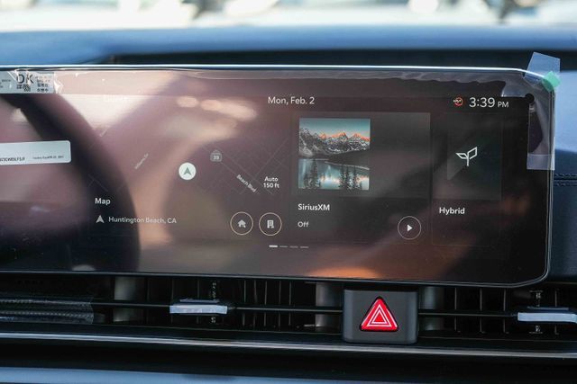 2026 Kia Carnival MPV Hybrid SX Huntington Beach CA 2026 Kia Carnival MPV Hybrid SX Huntington Beach CA