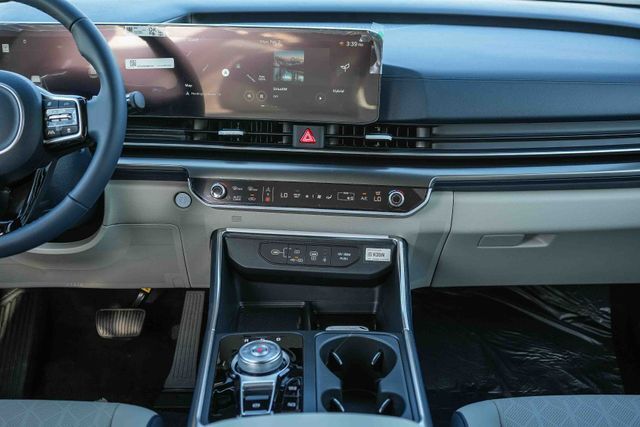 2026 Kia Carnival MPV Hybrid SX Huntington Beach CA 2026 Kia Carnival MPV Hybrid SX Huntington Beach CA