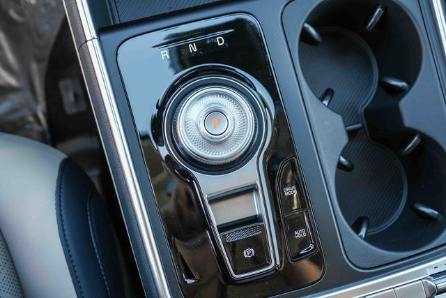 2026 Kia Carnival MPV Hybrid SX Huntington Beach CA 2026 Kia Carnival MPV Hybrid SX Huntington Beach CA