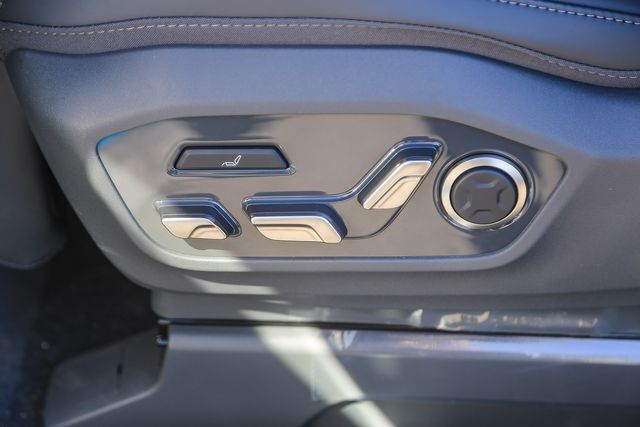 2026 Kia EV9 Land AWD Glendale CA 2026 Kia EV9 Land AWD Glendale CA