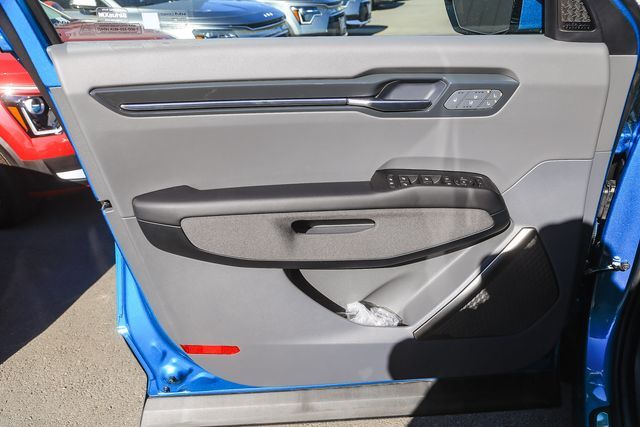 2026 Kia EV9 Land AWD Glendale CA 2026 Kia EV9 Land AWD Glendale CA