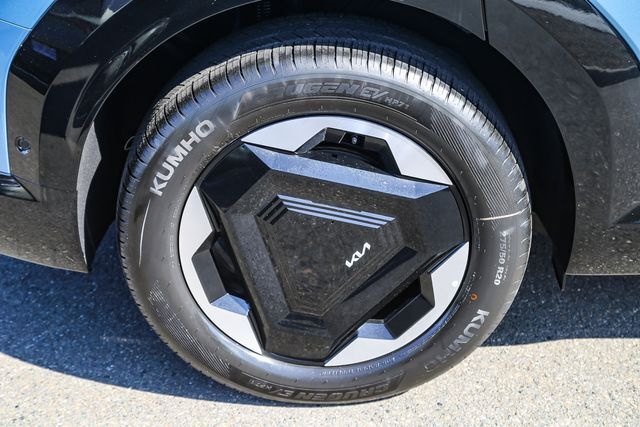 2026 Kia EV9 Land AWD Glendale CA 2026 Kia EV9 Land AWD Glendale CA