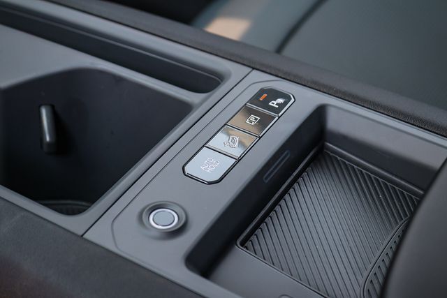 2026 Kia EV9 Light Long Range RWD Glendale CA 2026 Kia EV9 Light Long Range RWD Glendale CA