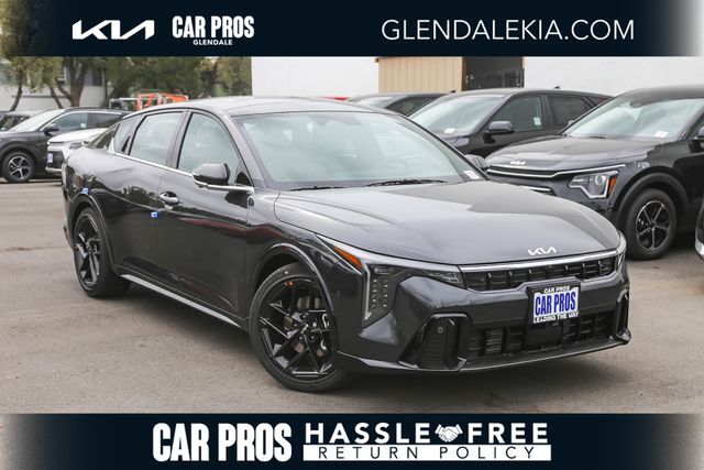 2026 Kia K4 2026 Kia K4