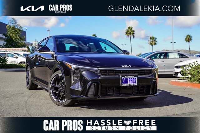 2026 Kia K4 2026 Kia K4