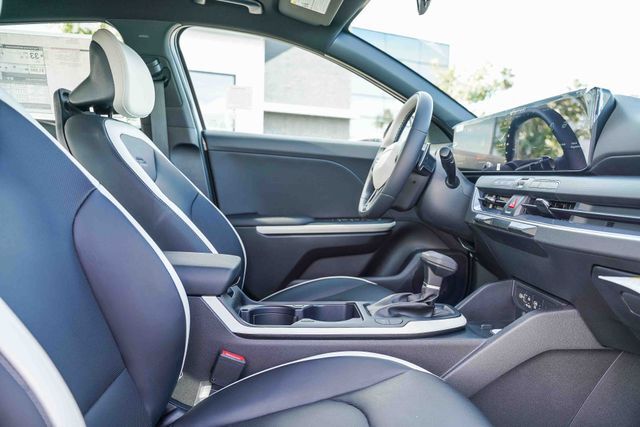 2026 Kia K4 GT-Line Glendale CA 2026 Kia K4 GT-Line Glendale CA