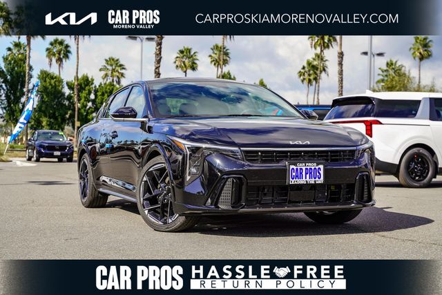 2026 Kia K4 2026 Kia K4