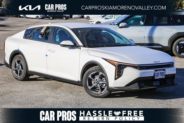 2026 Kia K4 2026 Kia K4