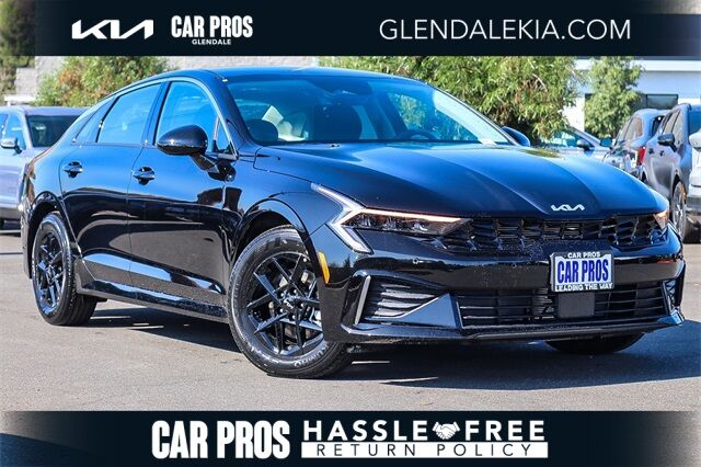 2026 Kia K5 LXS's photo