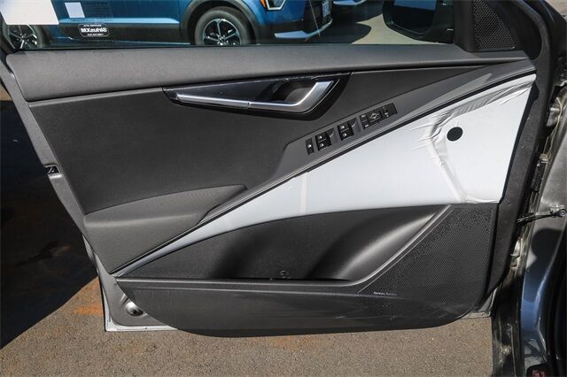 2026 Kia Niro EX Moreno Valley CA 2026 Kia Niro EX Moreno Valley CA