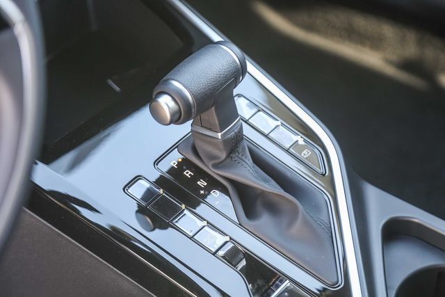 2026 Kia Niro LX Glendale CA 2026 Kia Niro LX Glendale CA