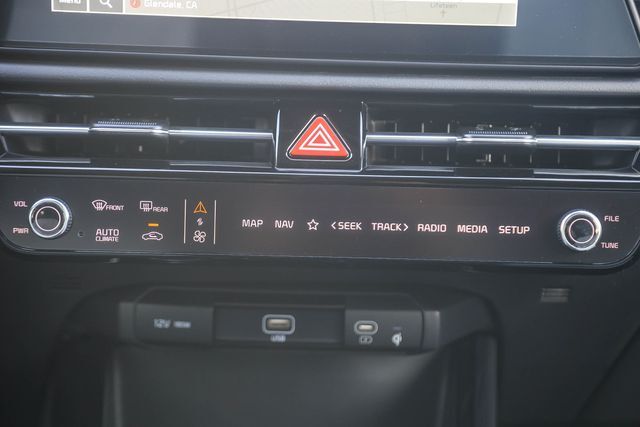 2026 Kia Niro SX Glendale CA 2026 Kia Niro SX Glendale CA