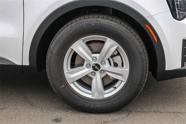 2026 Kia Sorento LX Huntington Beach CA 2026 Kia Sorento LX Huntington Beach CA